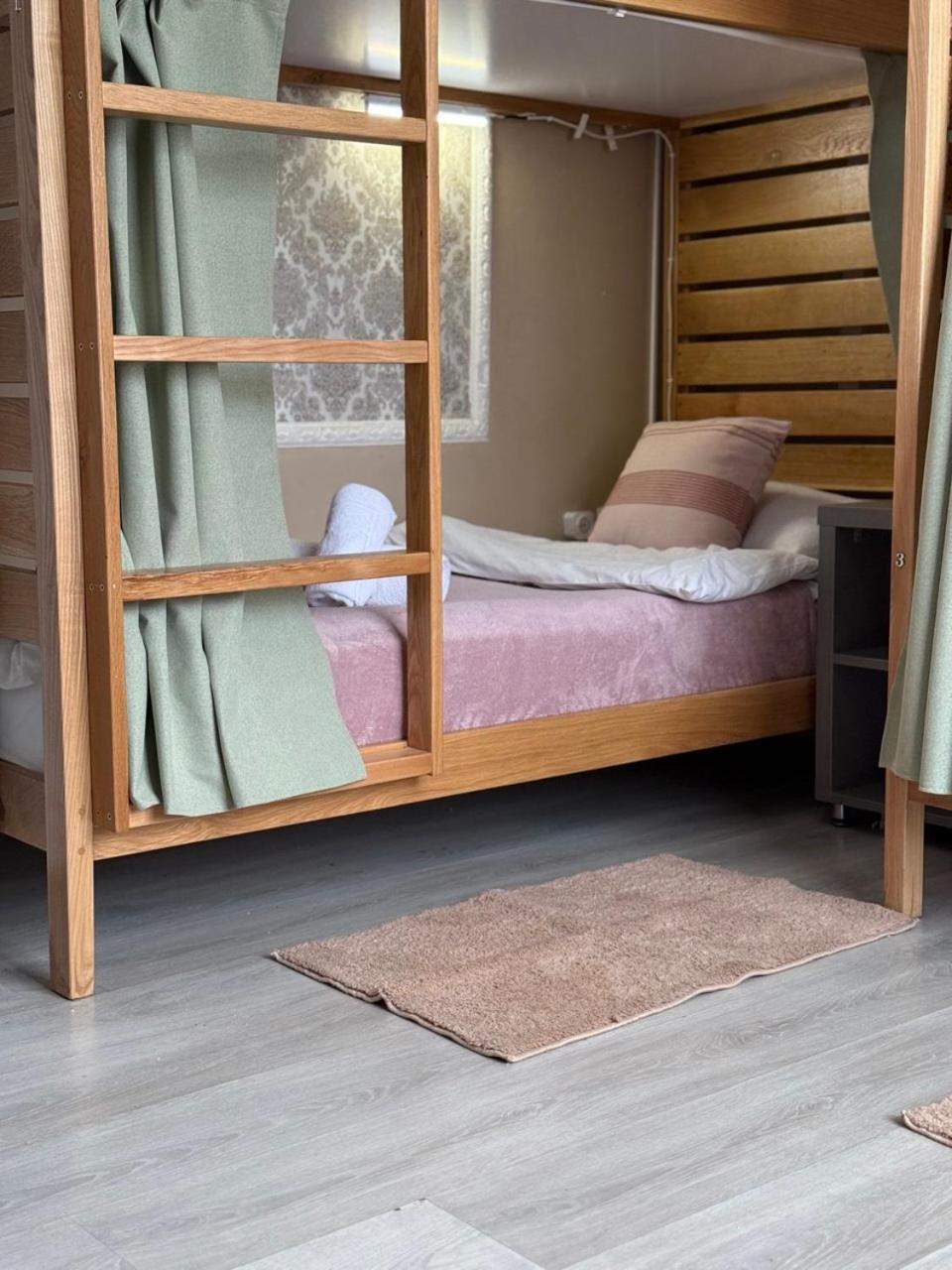 Buddha Hostel Bodoni Kişinev Dış mekan fotoğraf