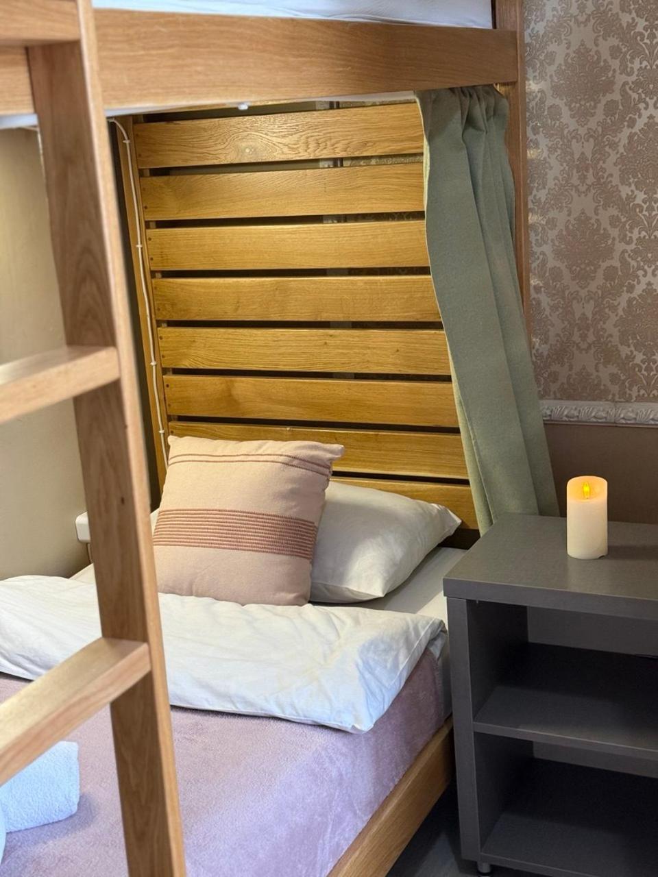 Buddha Hostel Bodoni Kişinev Dış mekan fotoğraf